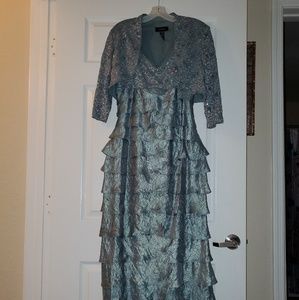 R&M Richsrds 2 PC Dress